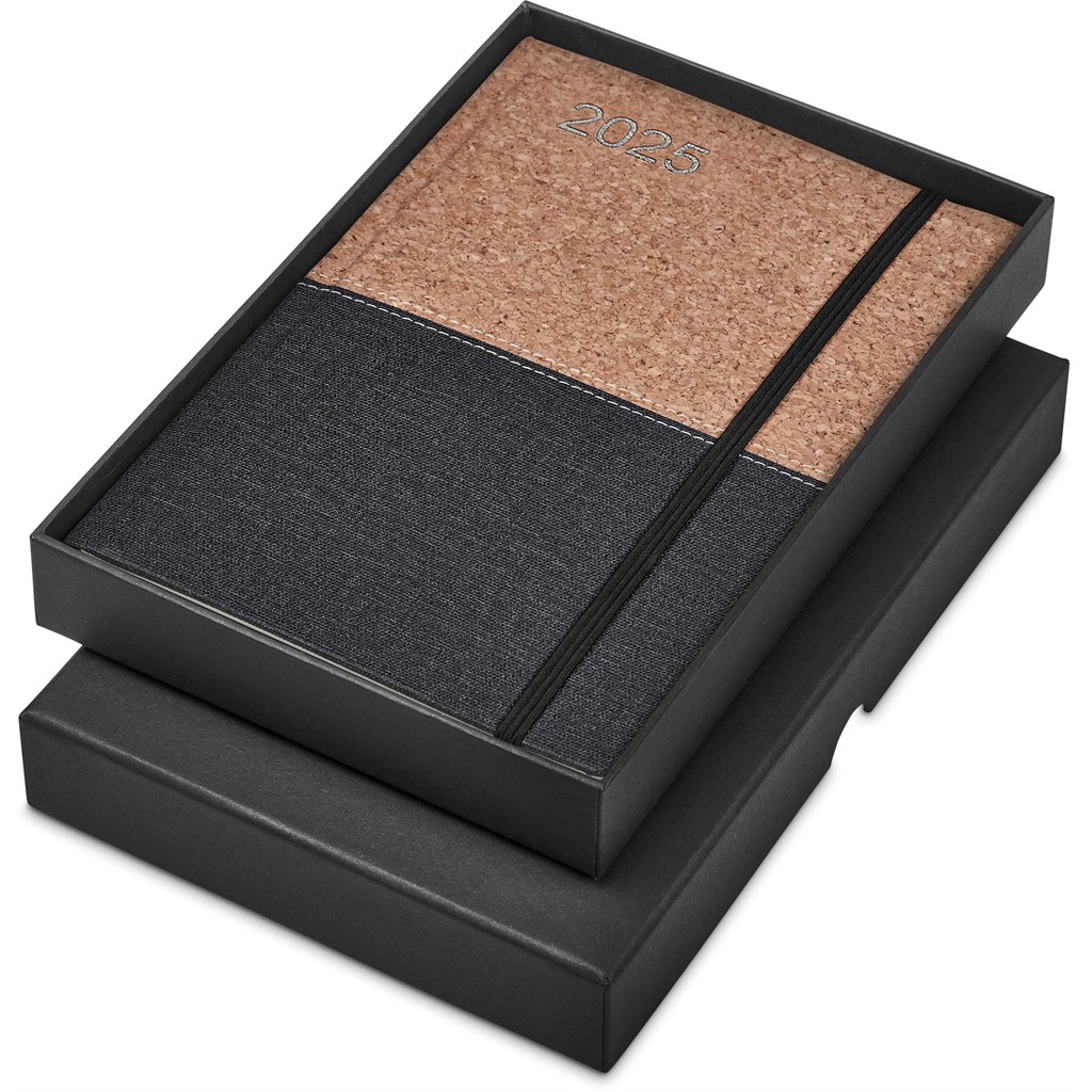 Okiyo Toshi A5 2025 Boxed Diary - Image 3