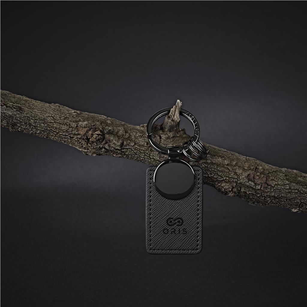 Alex Varga Oriota Keyholder - Image 3